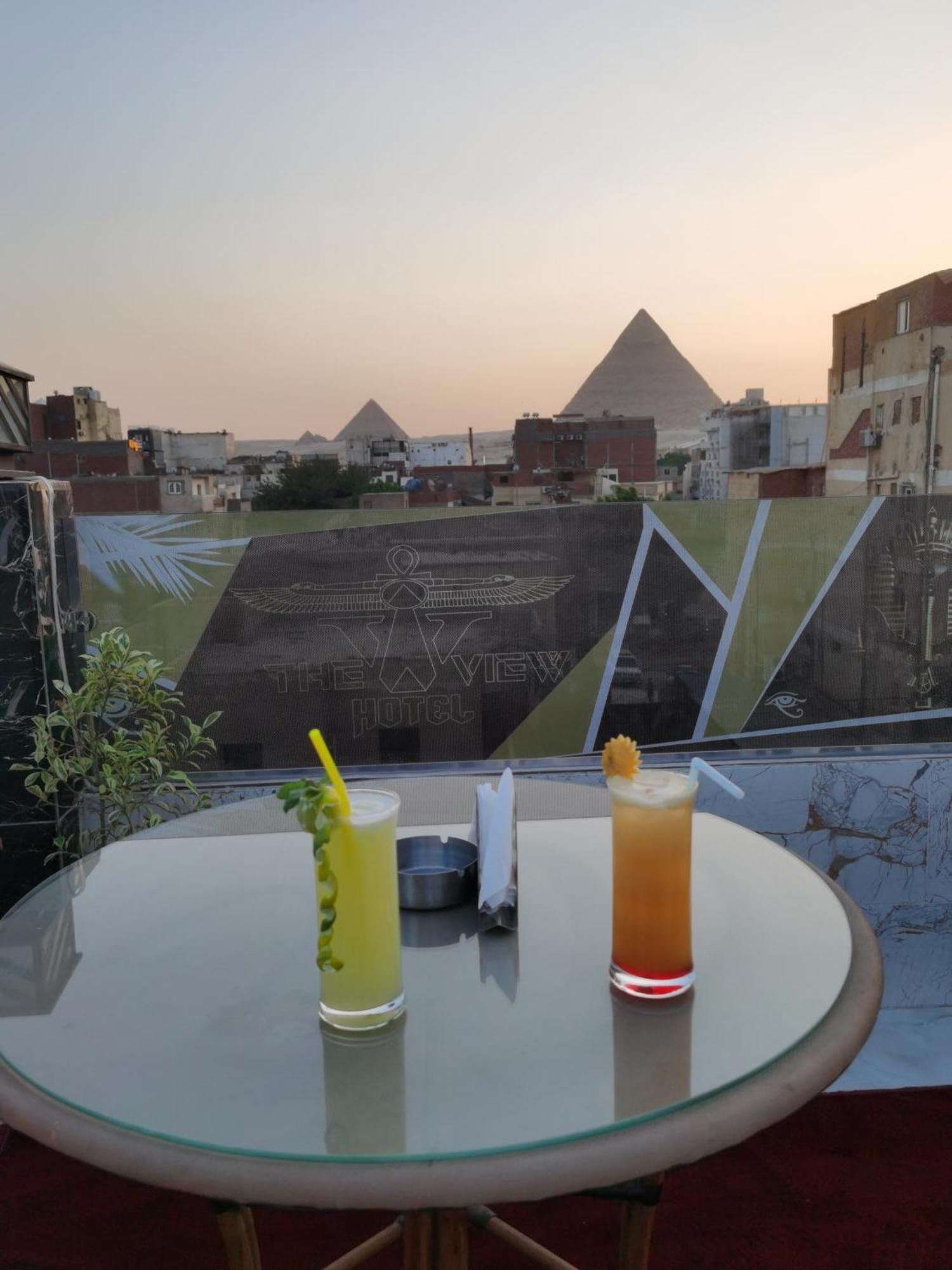 The View Pyramids Hotel Kafret el-Gabal Exterior foto