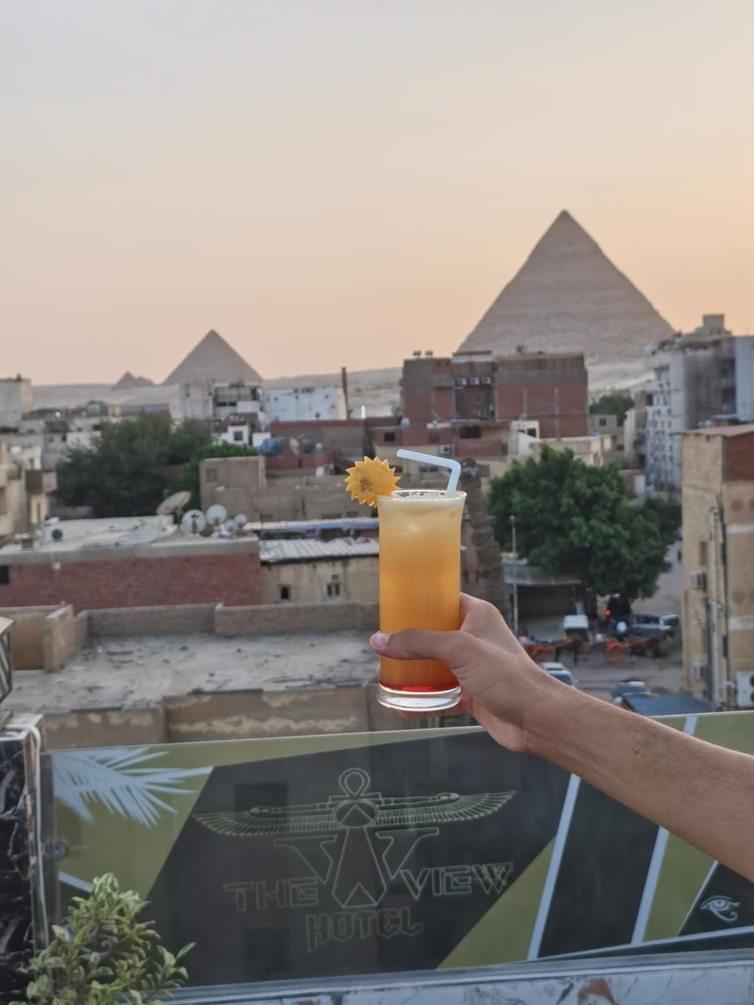 The View Pyramids Hotel Kafret el-Gabal Exterior foto